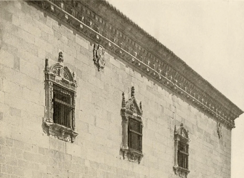 An illustration from The renaissance architectvre of central and northern Spain, a collection of photographs and measvred drawings,, 1920, leaf 34
