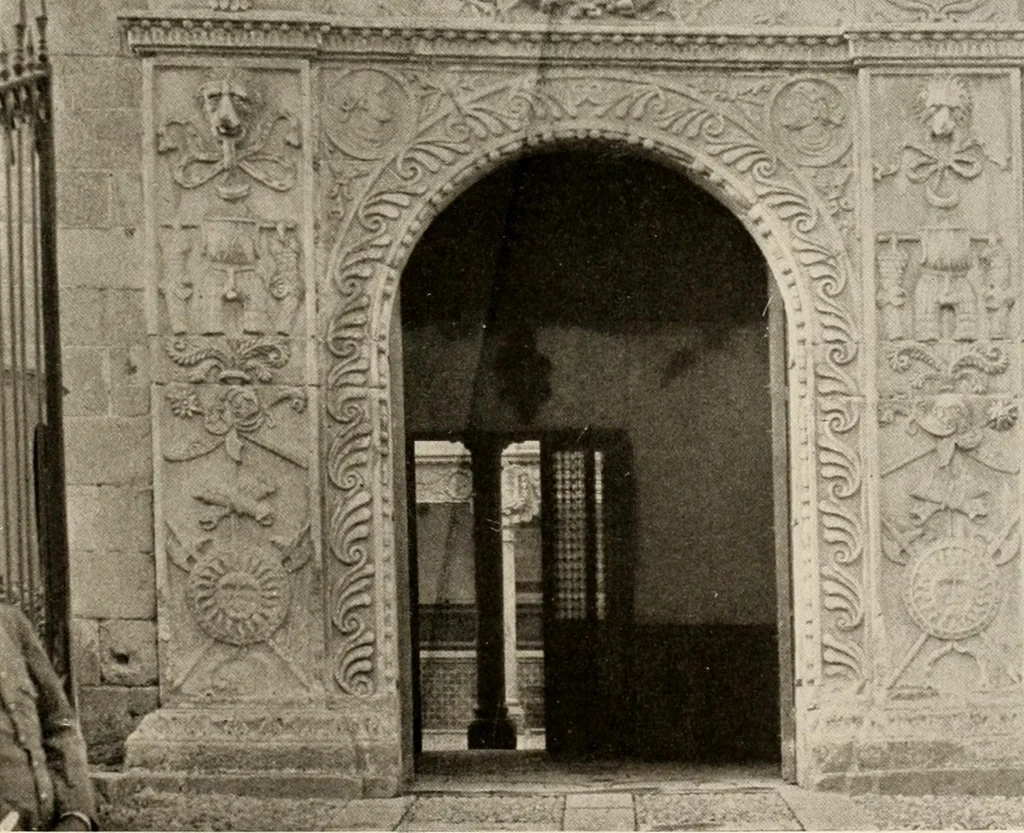 An illustration from The renaissance architectvre of central and northern Spain, a collection of photographs and measvred drawings,, 1920, leaf 62