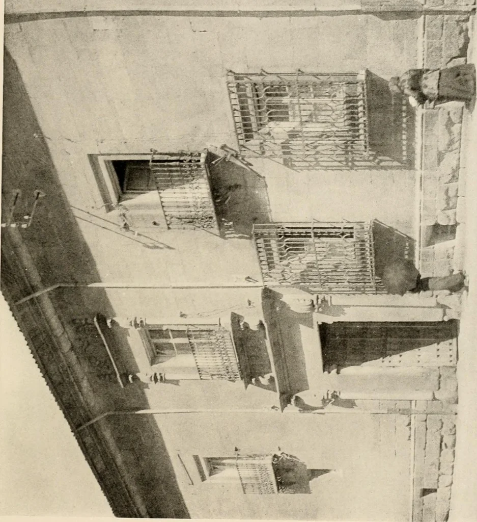 An illustration from The renaissance architectvre of central and northern Spain, a collection of photographs and measvred drawings,, 1920, leaf 82