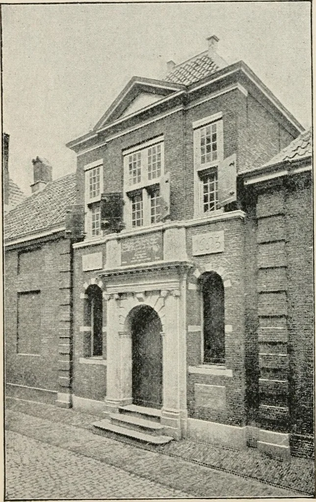 An illustration from Renaissance and modern art, 1908, leaf 113