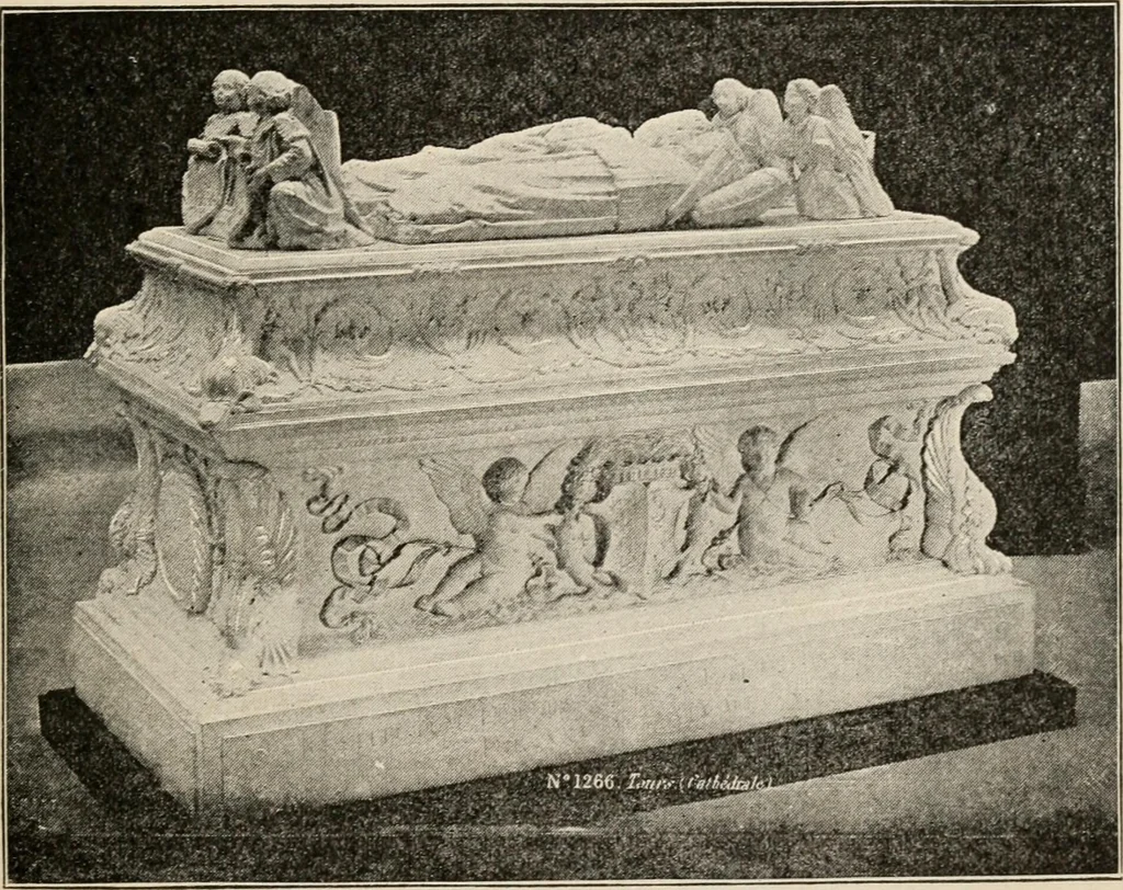 An illustration from Renaissance and modern art, 1908, leaf 30