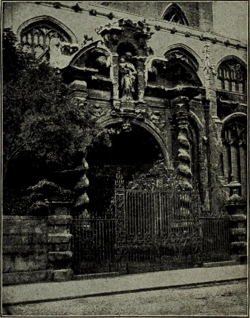 An illustration from Renaissance and modern art :, 1913, leaf 112