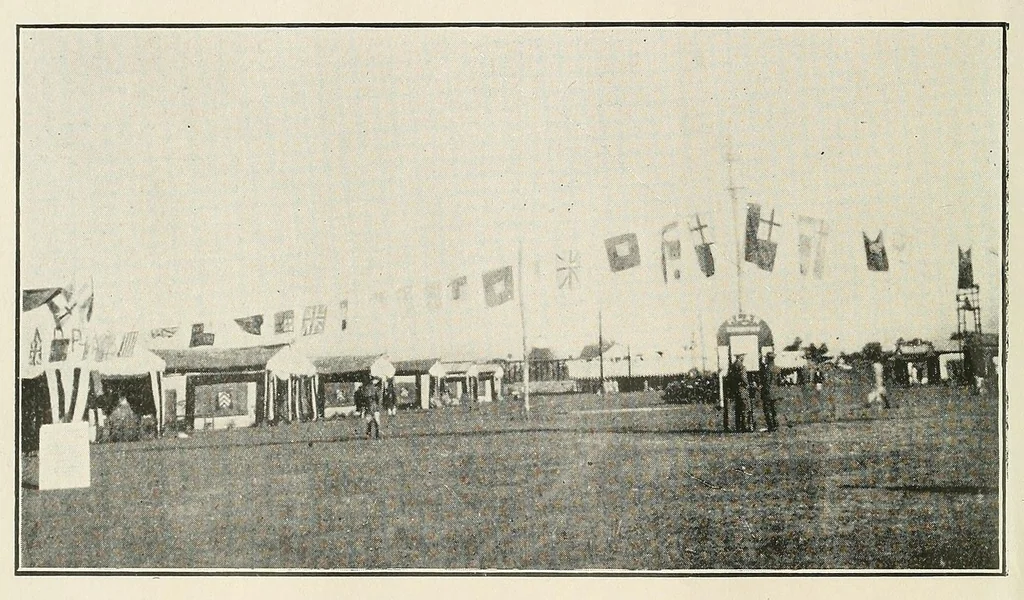 An illustration from Report on the All India Handweaving Exhibition, 1921, leaf 14