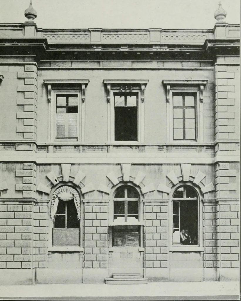 An illustration from ... Report on the building and ornamental stones of Canada, vol. I-V, 1912, leaf 336