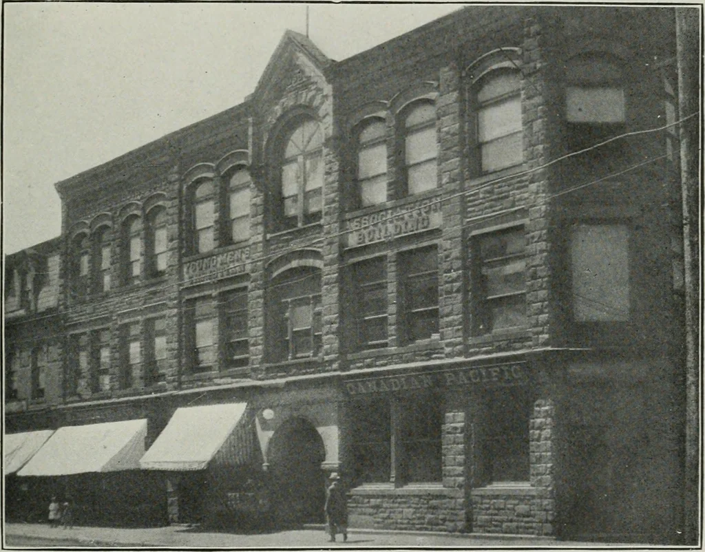 An illustration from ... Report on the building and ornamental stones of Canada, vol. I-V, 1912, leaf 70
