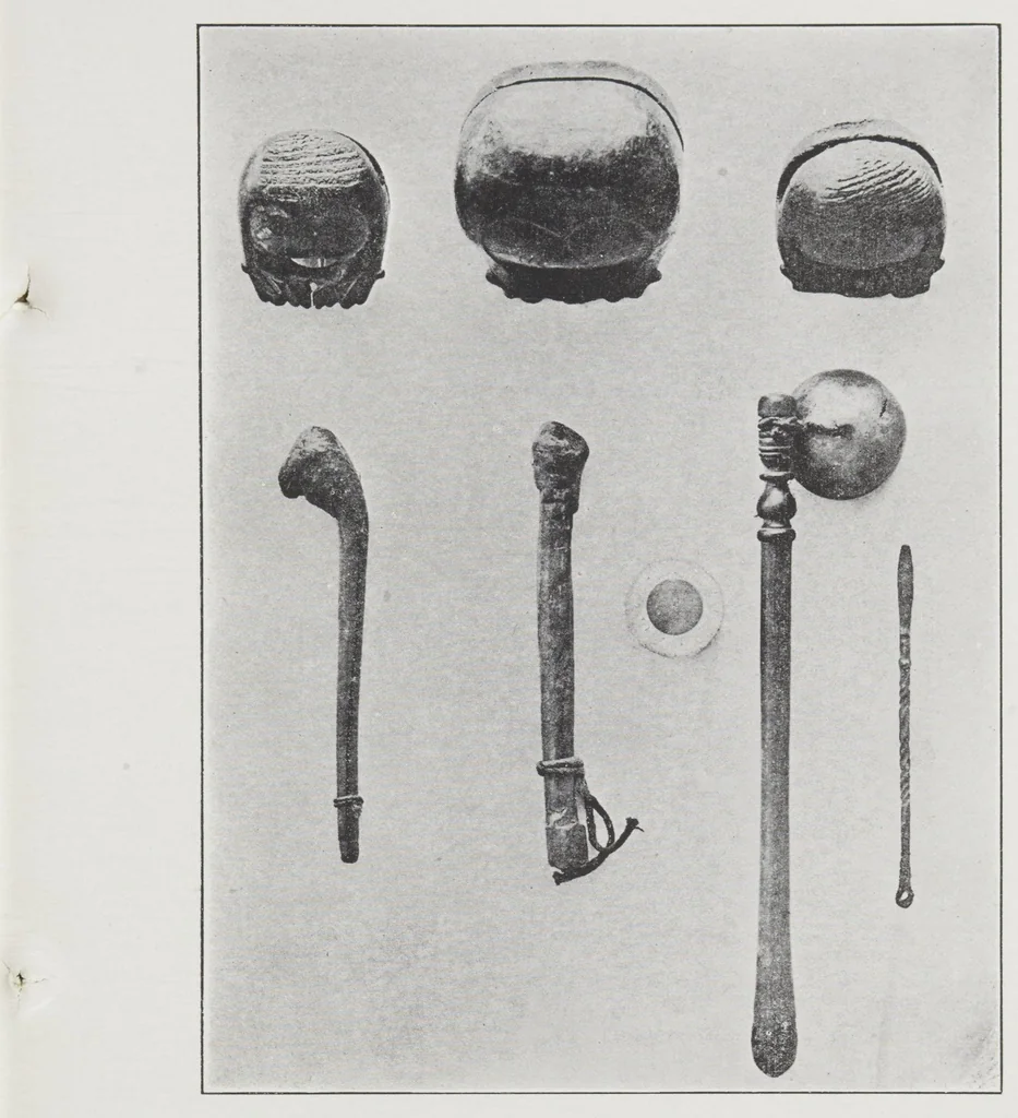 An illustration from Researches into Chinese superstitions, by Henry Doré, S.J. ;, 1926, leaf 164