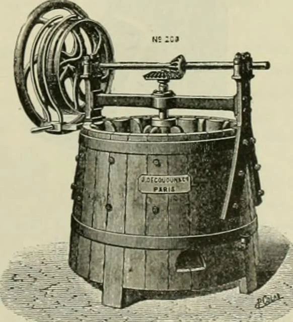 An illustration from Revue générale des mati`eres colorantes et des industries qui s'y rattachent, 1908, leaf 392