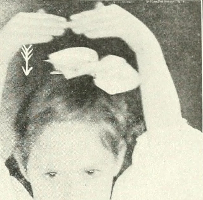 An illustration from Rhymes for little hands, 1906, leaf 158