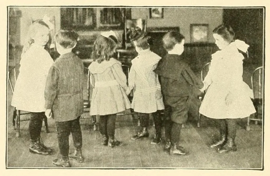 An illustration from Rhymes for little hands, 1906, leaf 72