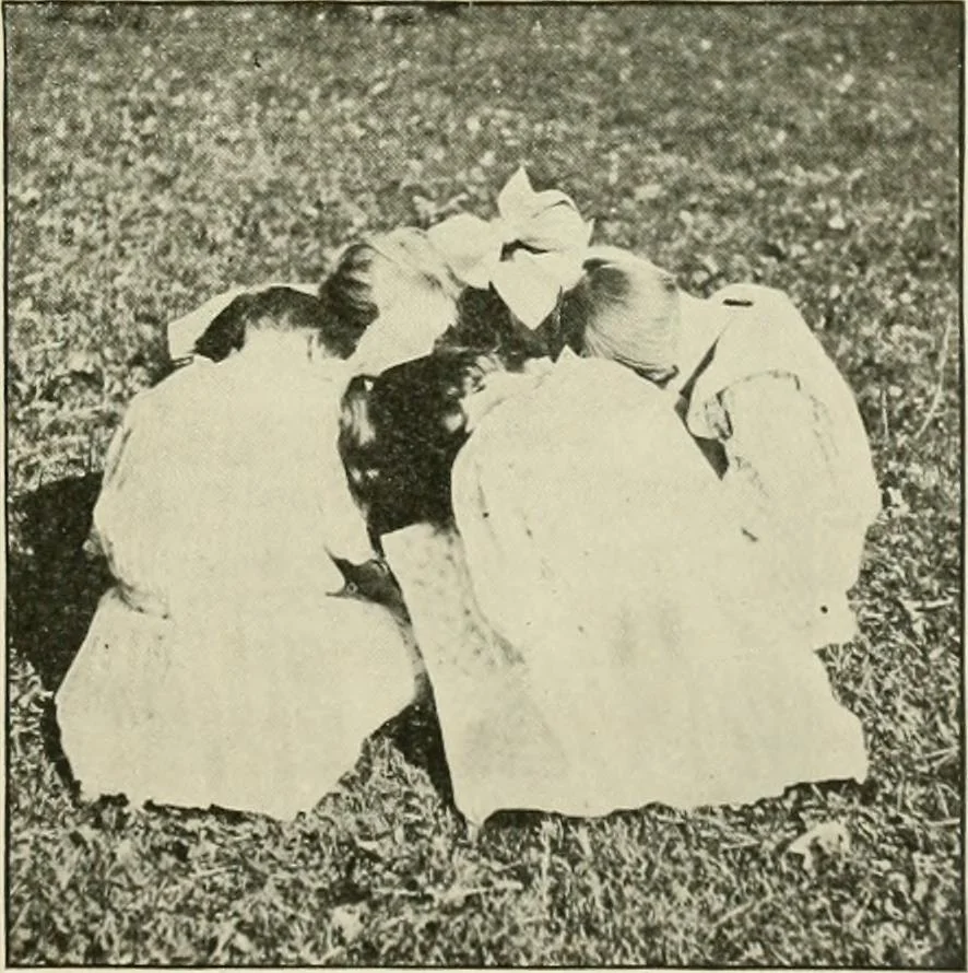 An illustration from Rhythmic action plays and dances; a book of original games and dances, arranged progressively, to Mother Goose and other action songs, with a teaching introductory; for the kindergarten, primary schools, playground and gymnasium, 1915, leaf 116