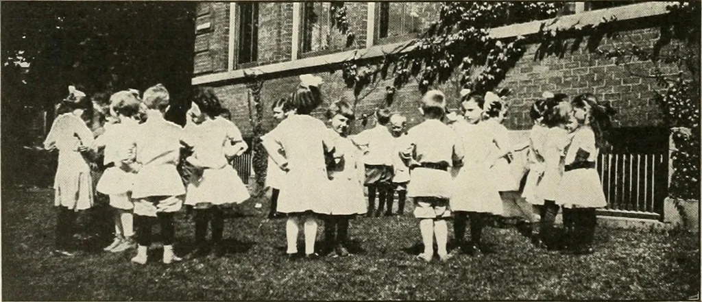 An illustration from Rhythmic action plays and dances; a book of original games and dances, arranged progressively, to Mother Goose and other action songs, with a teaching introductory; for the kindergarten, primary schools, playground and gymnasium, 1915, leaf 145