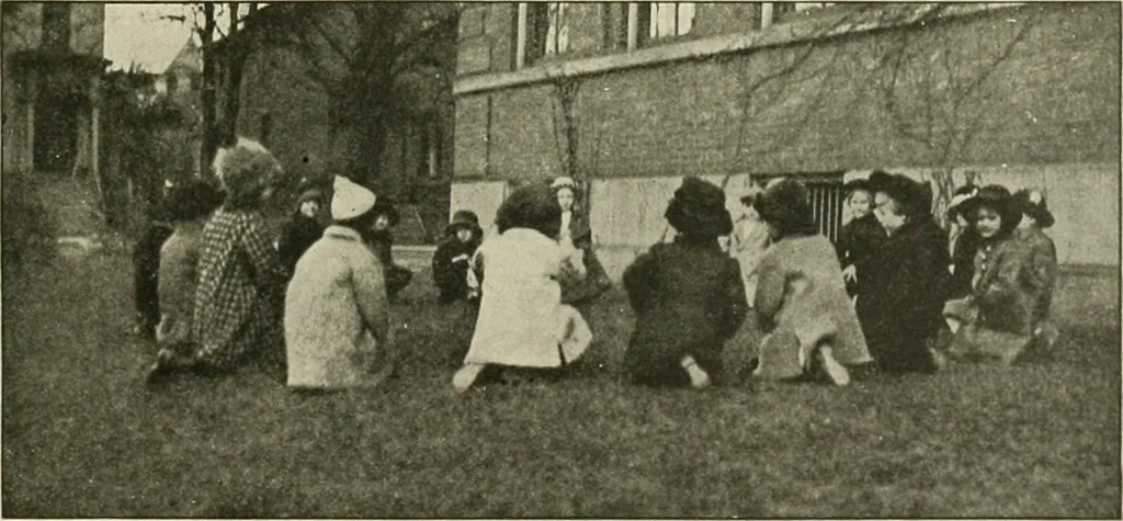 An illustration from Rhythmic action plays and dances; a book of original games and dances, arranged progressively, to Mother Goose and other action songs, with a teaching introductory; for the kindergarten, primary schools, playground and gymnasium, 1915, leaf 40