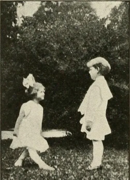 An illustration from Rhythmic action plays and dances; a book of original games and dances, arranged progressively, to Mother Goose and other action songs, with a teaching introductory; for the kindergarten, primary schools, playground and gymnasium, 1915, leaf 63