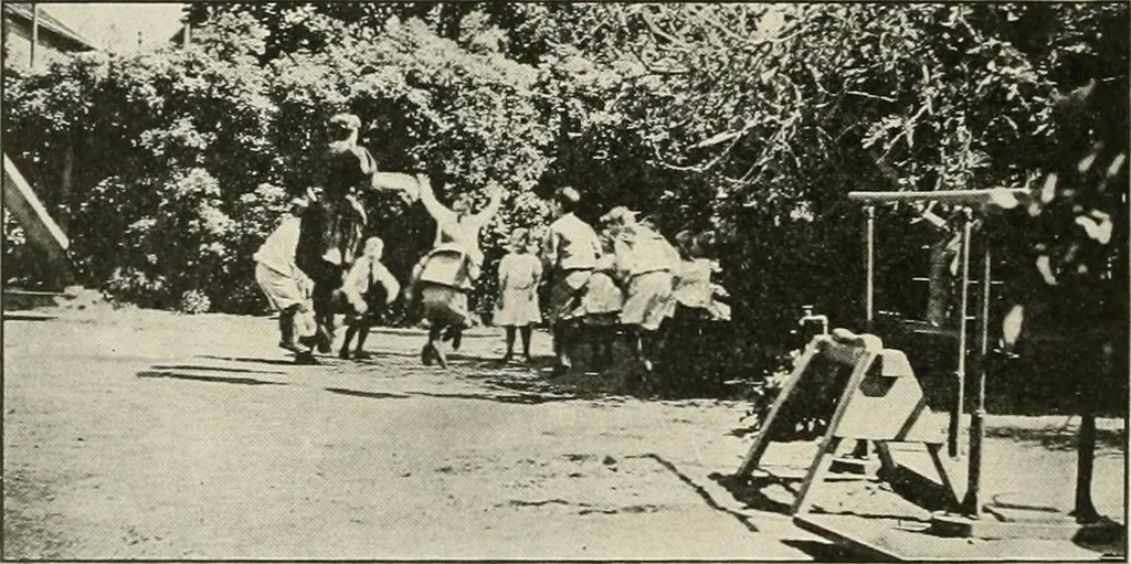 An illustration from Rhythmic action plays and dances; a book of original games and dances, arranged progressively, to Mother Goose and other action songs, with a teaching introductory; for the kindergarten, primary schools, playground and gymnasium, 1915, leaf 87