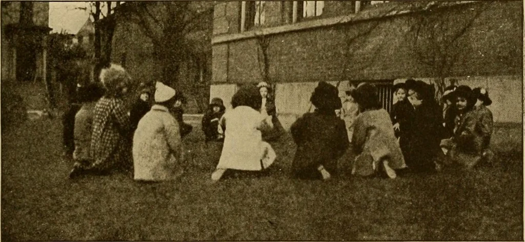 An illustration from Rhythmic action plays and dances; a book of original games and dances, arranged progressively, to Mother Goose and other action songs, with a teaching introductory; for the kindergarten, primary schools, playground and gymnasium, 1915, leaf 40