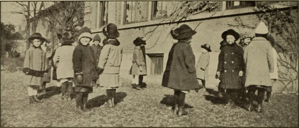 An illustration from Rhythmic action plays and dances; a book of original games and dances, arranged progressively, to Mother Goose and other action songs, with a teaching introductory; for the kindergarten, primary schools, playground and gymnasium, 1915, leaf 139