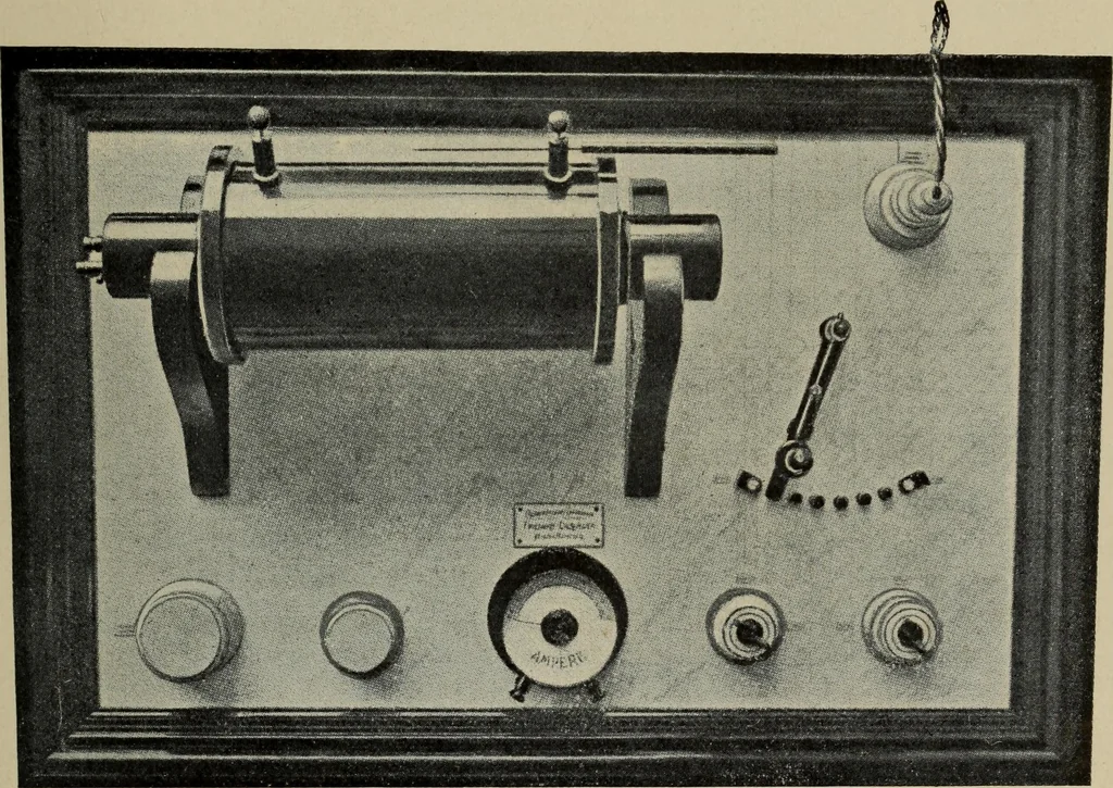 An illustration from Röntgentechniek : therapeutische beteekenis der "X" -stralen en der stoomen van hooge fréquentie, 1904, leaf 72