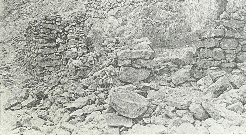 An illustration from The rock tombs of El Amarna, 1903, leaf 132