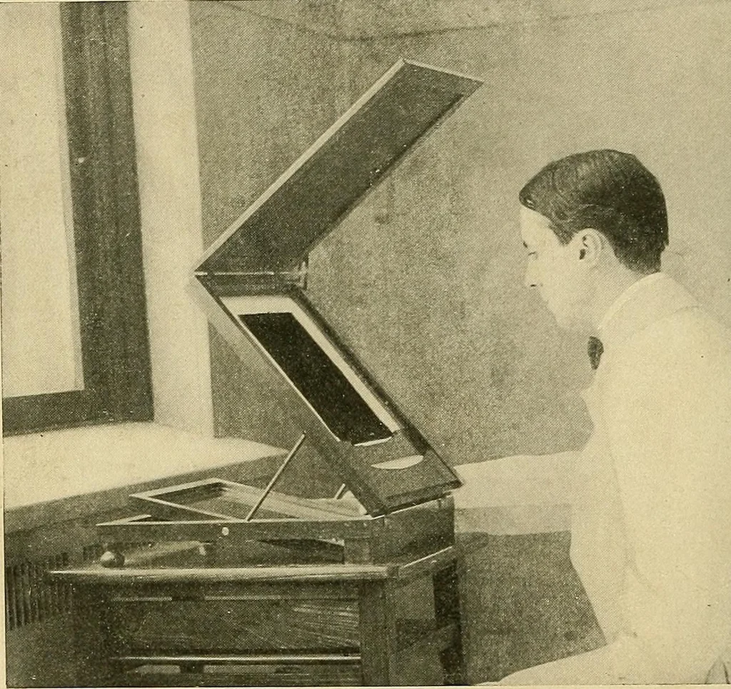 An illustration from The Roentgen rays in medicine and surgery as an aid in diagnosis and as a therapeutic agent : designed for the use of practitioners and students, 1901, leaf 129