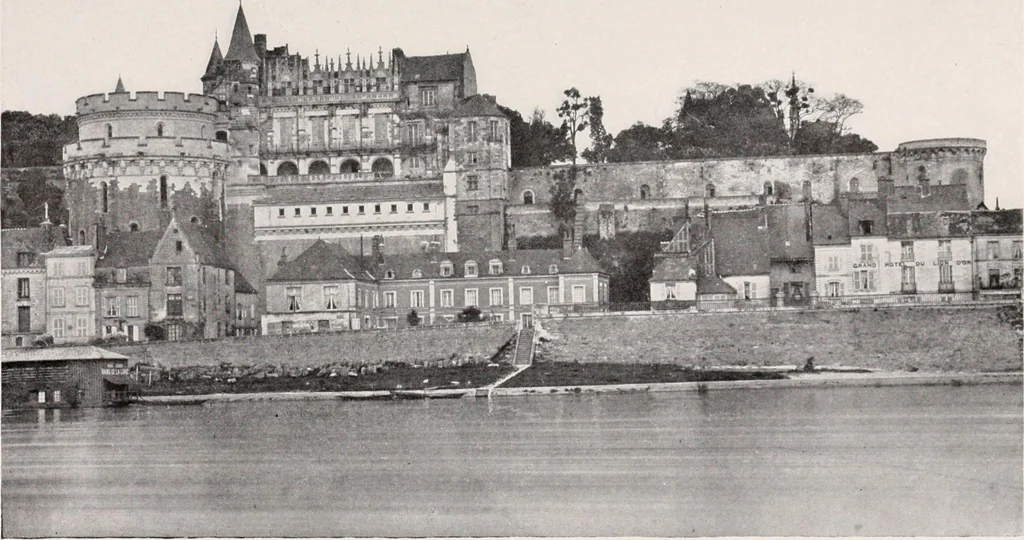 An illustration from Romance of the renaissance châteaux, 1907, leaf 90