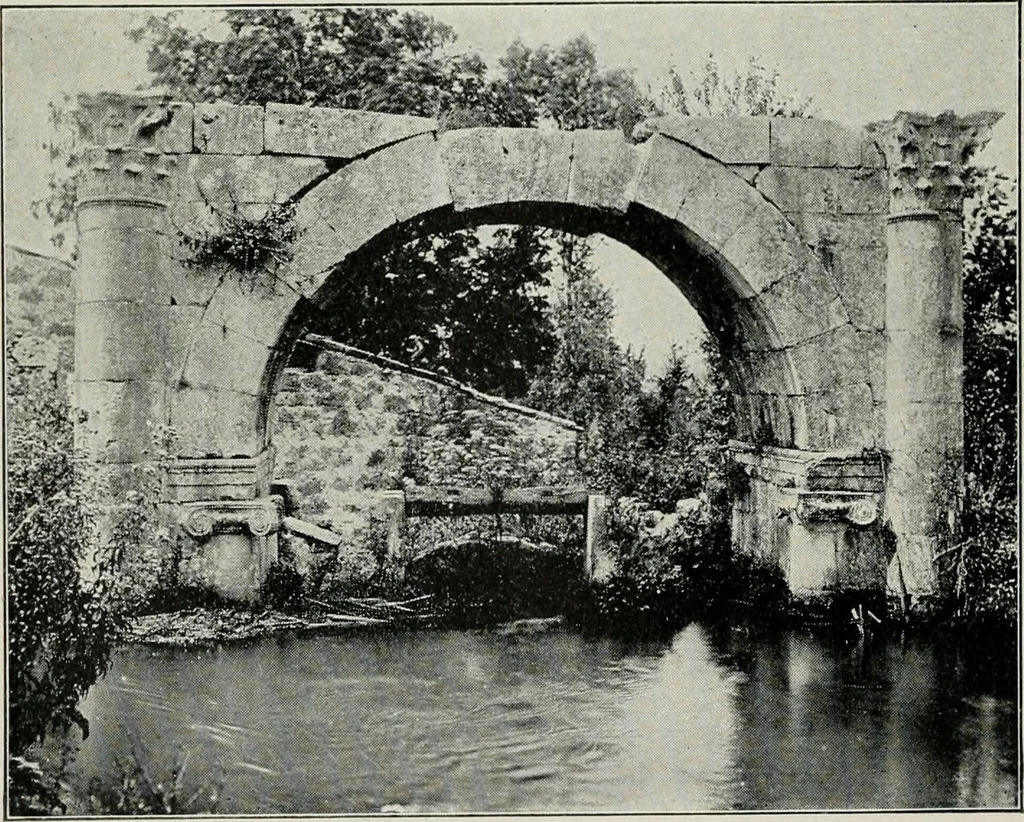 An illustration from Roman cities in Italy and Dalmatia, 1910, leaf 289