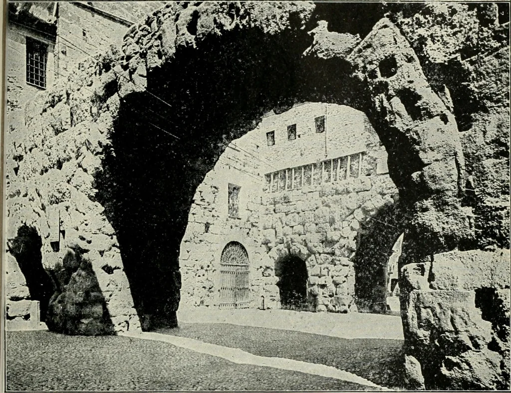 An illustration from Roman cities in Italy and Dalmatia, 1910, leaf 334
