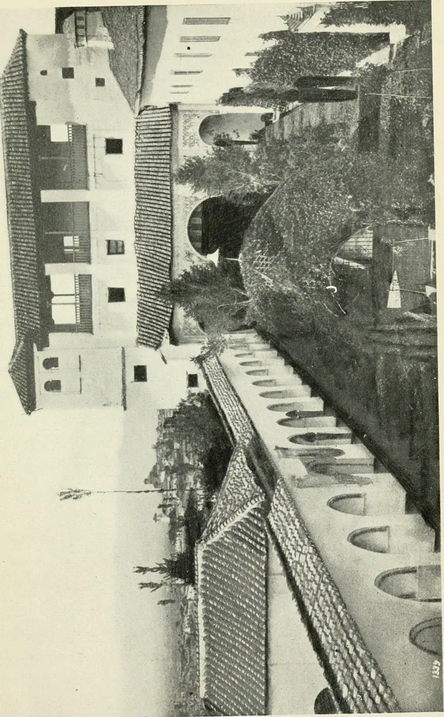 An illustration from Romantic castles and palaces, as seen and described by famous writers;, 1901, leaf 224