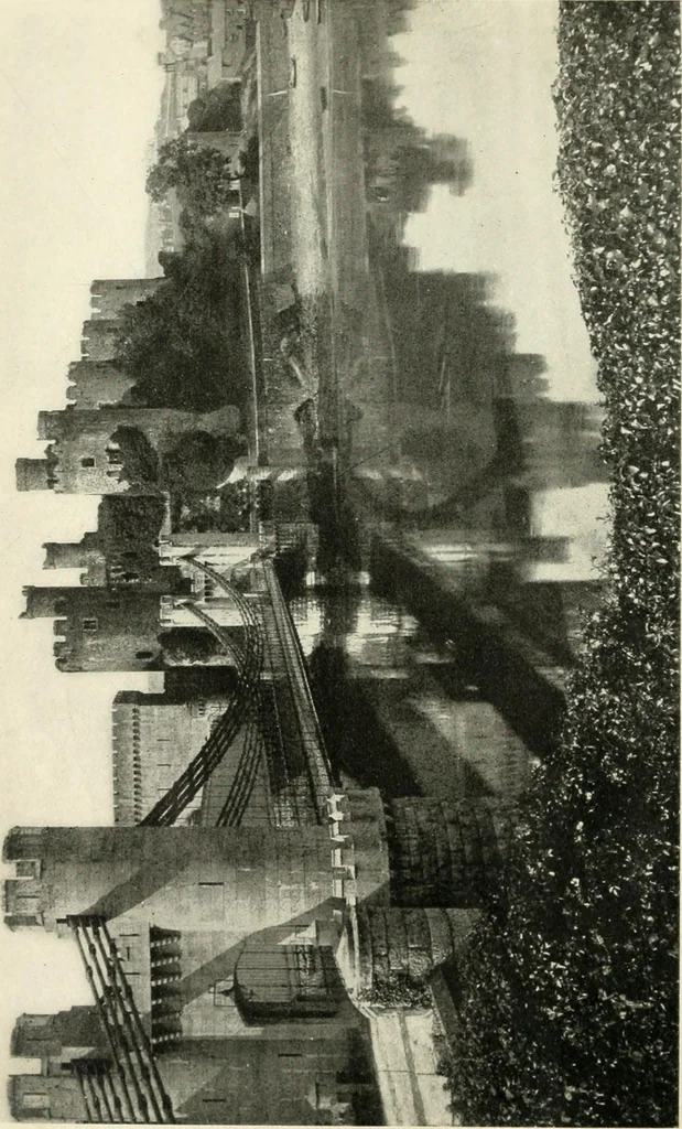 An illustration from Romantic castles and palaces, as seen and described by famous writers;, 1901, leaf 9