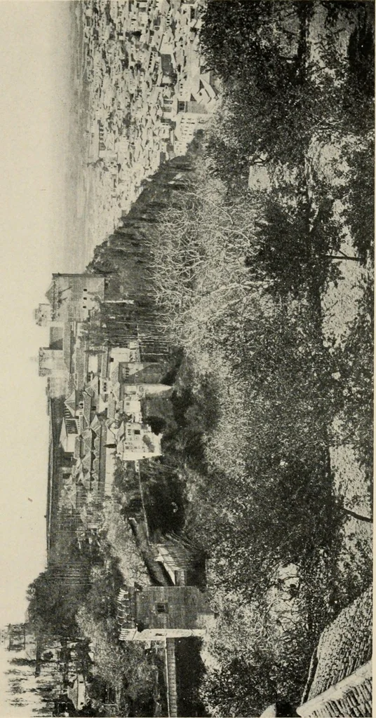An illustration from Romantic castles and palaces, as seen and described by famous writers;, 1901, leaf 114
