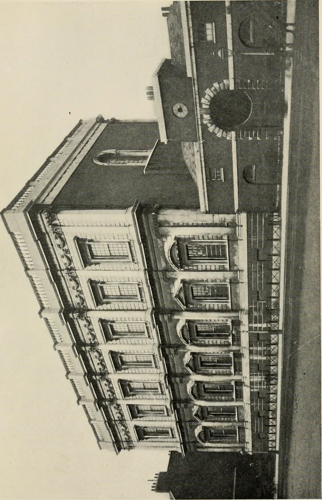 An illustration from Romantic castles and palaces, as seen and described by famous writers;, 1901, leaf 254