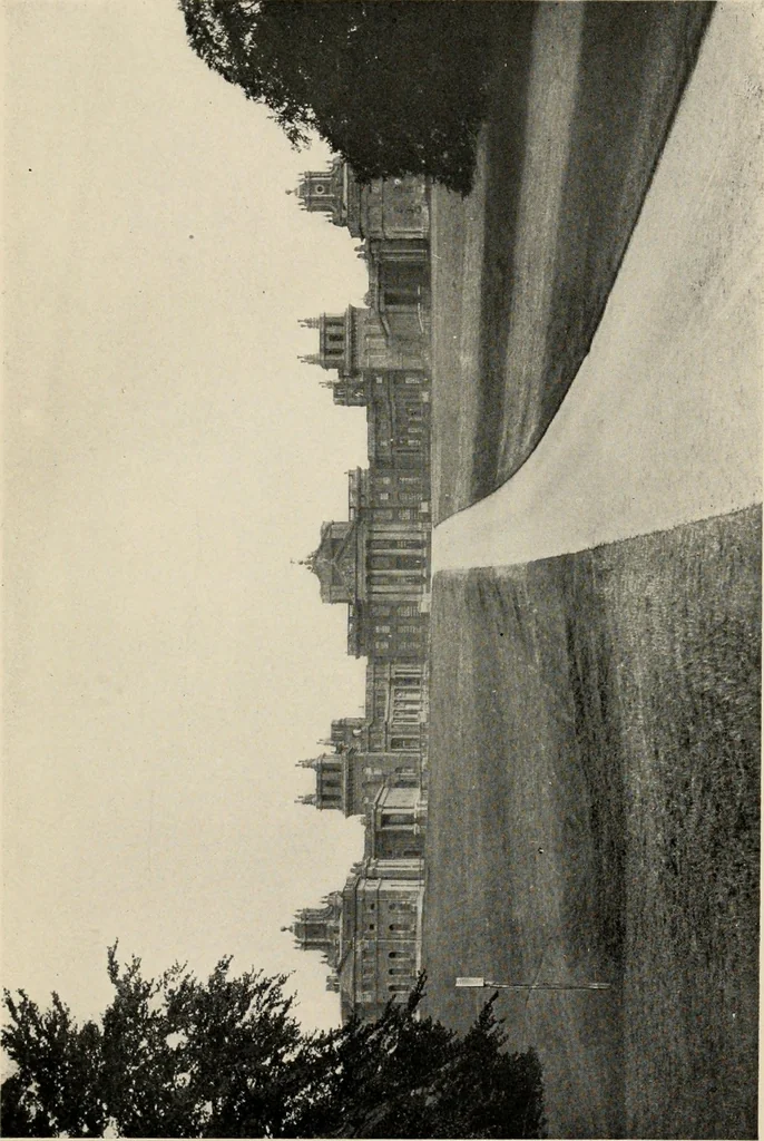 An illustration from Romantic castles and palaces, as seen and described by famous writers;, 1901, leaf 504