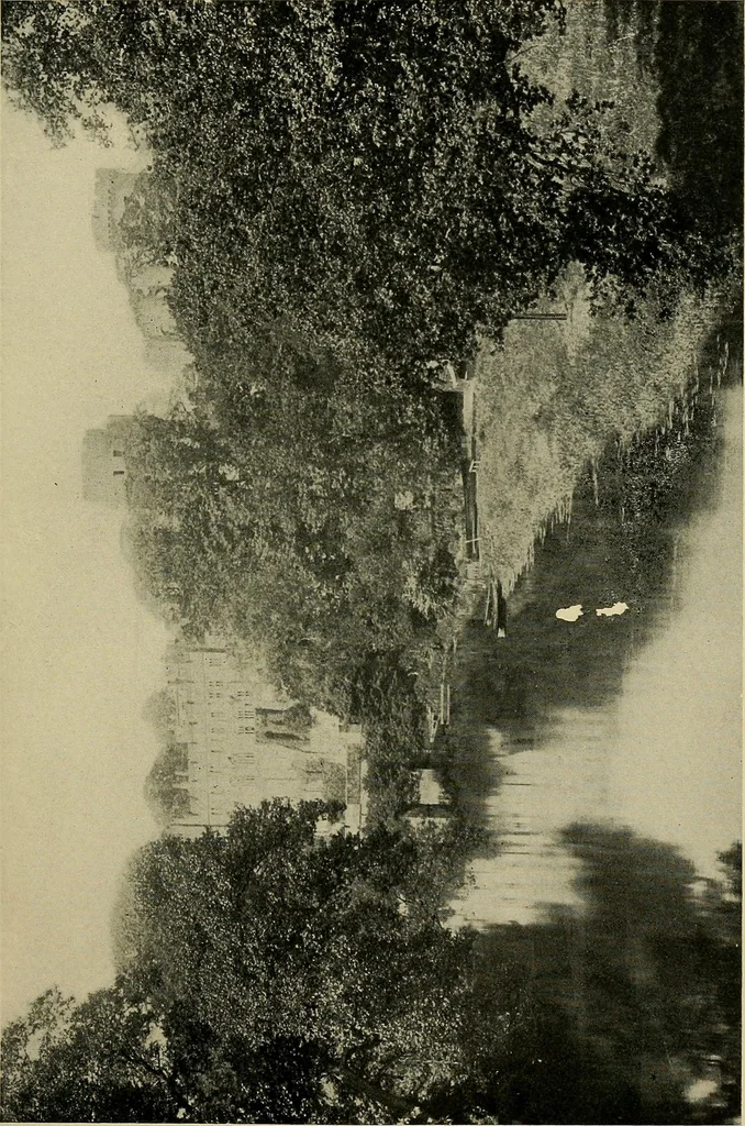 An illustration from Romantic castles and palaces, 1901, leaf 106