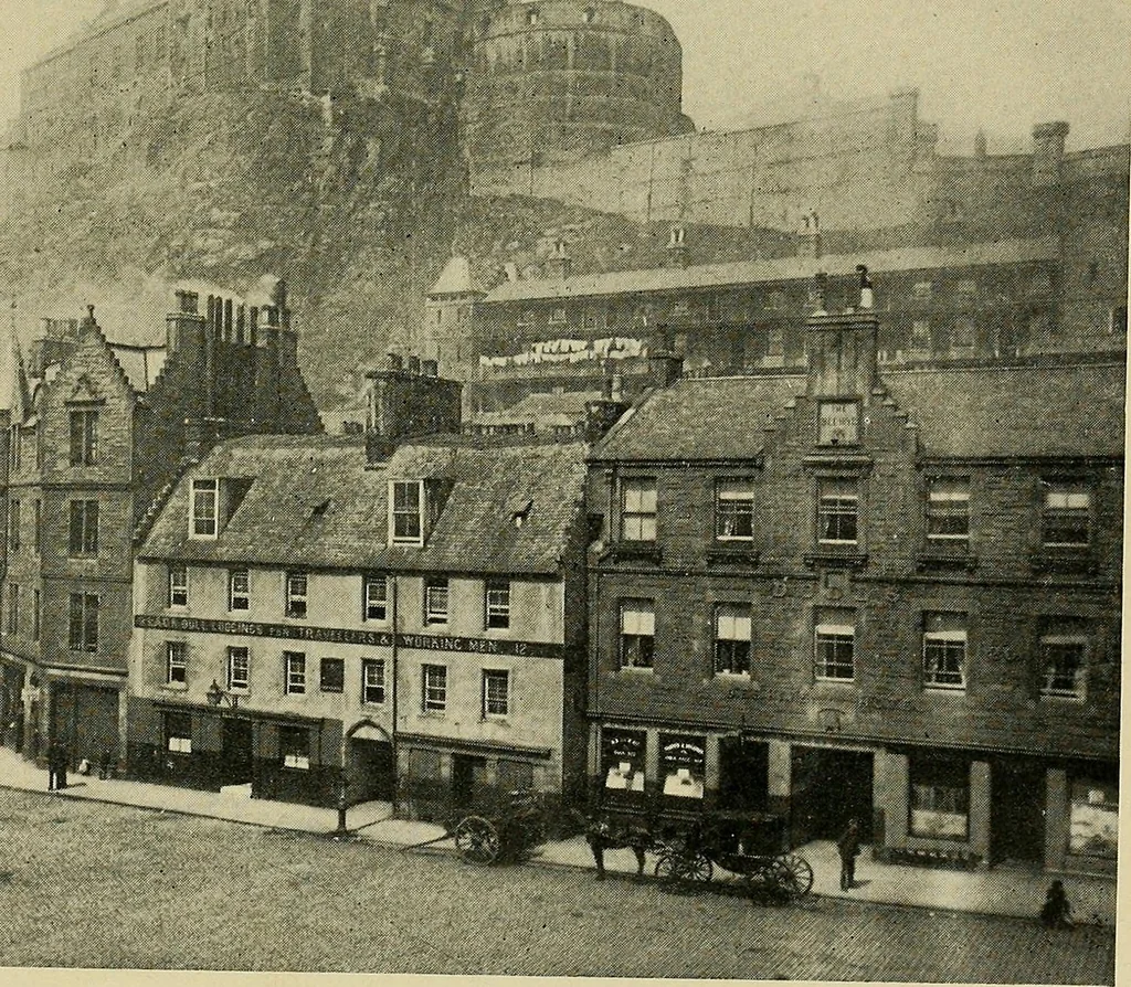 An illustration from Romantic castles and palaces, 1901, leaf 390