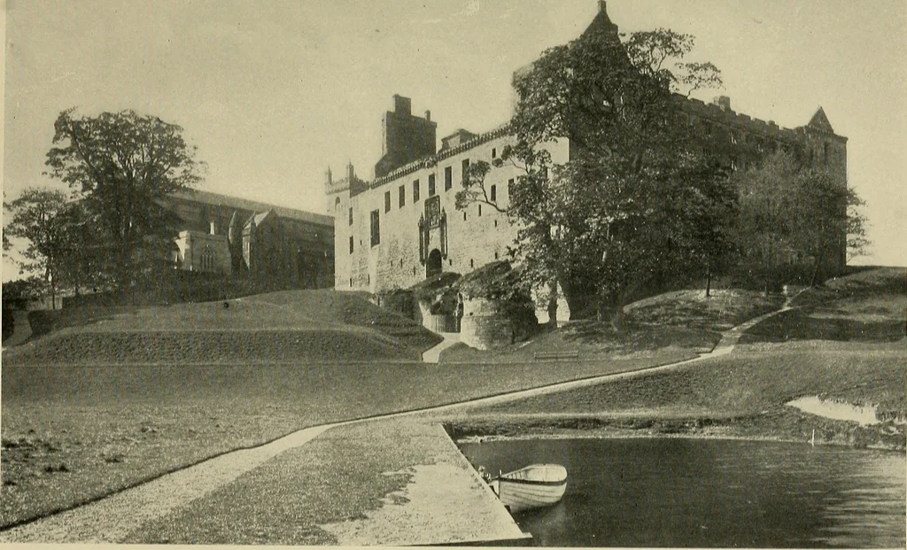 An illustration from Romantic castles and palaces, 1901, leaf 50