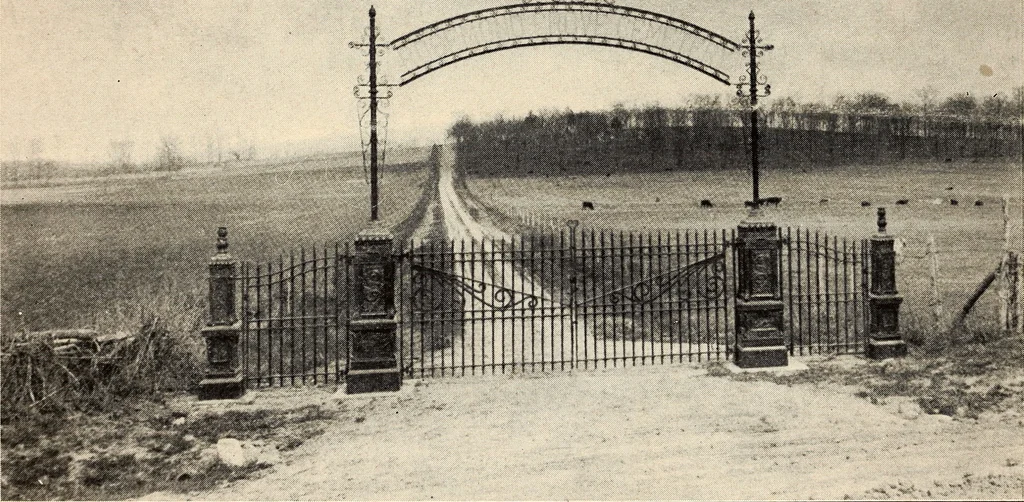 An illustration from Rosemond Grove Cemetery Association : historical sketch ; by-laws ; Soldiers' Monument : dedication exercises ; addresses, 1905, leaf 12
