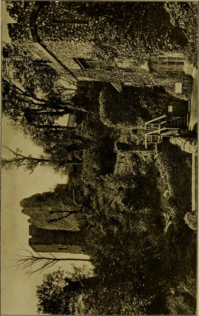 An illustration from Royal castles of England; comprising an account of those ancient fortresses which from the days of William the Conqueror either were the homes of English sovereigns or have been intimately associated with the history and romance of their lives, 1913, leaf 118