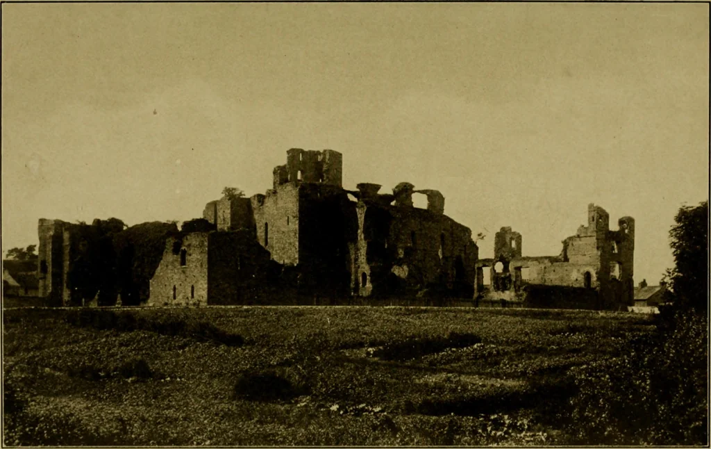 An illustration from Royal castles of England; comprising an account of those ancient fortresses which from the days of William the Conqueror either were the homes of English sovereigns or have been intimately associated with the history and romance of their lives, 1913, leaf 374