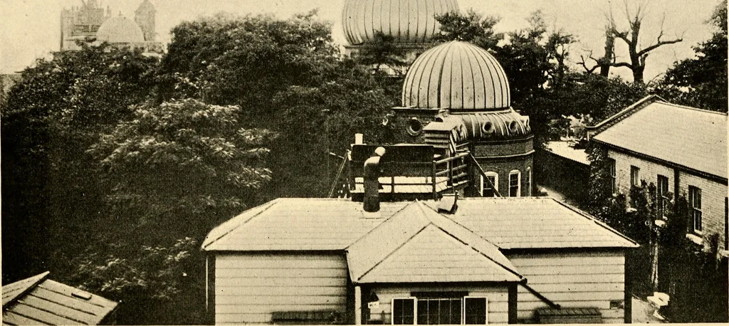 An illustration from The Royal observatory, Greenwich. A glance at its history and work, 1900, leaf 15