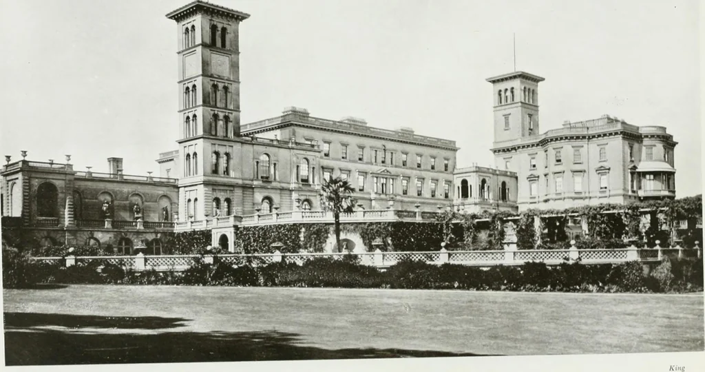 An illustration from The royal palaces, historic castles and stately homes of Great Britain;, 1913, leaf 104