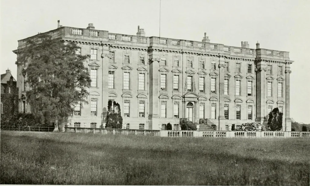 An illustration from The royal palaces, historic castles and stately homes of Great Britain;, 1913, leaf 115