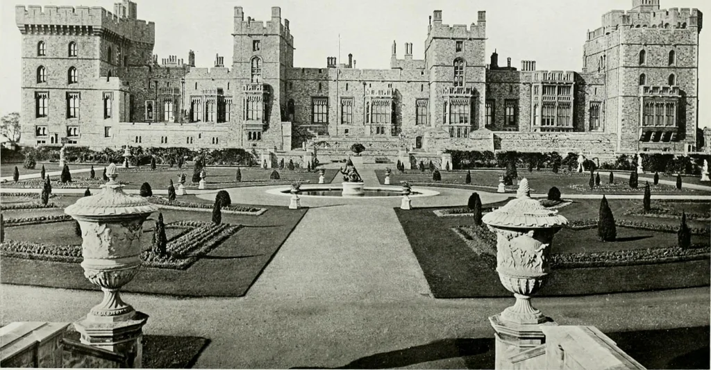 An illustration from The royal palaces, historic castles and stately homes of Great Britain;, 1913, leaf 127