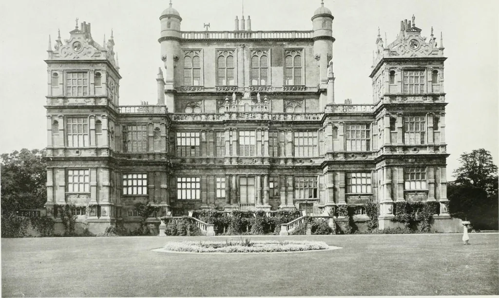 An illustration from The royal palaces, historic castles and stately homes of Great Britain;, 1913, leaf 130