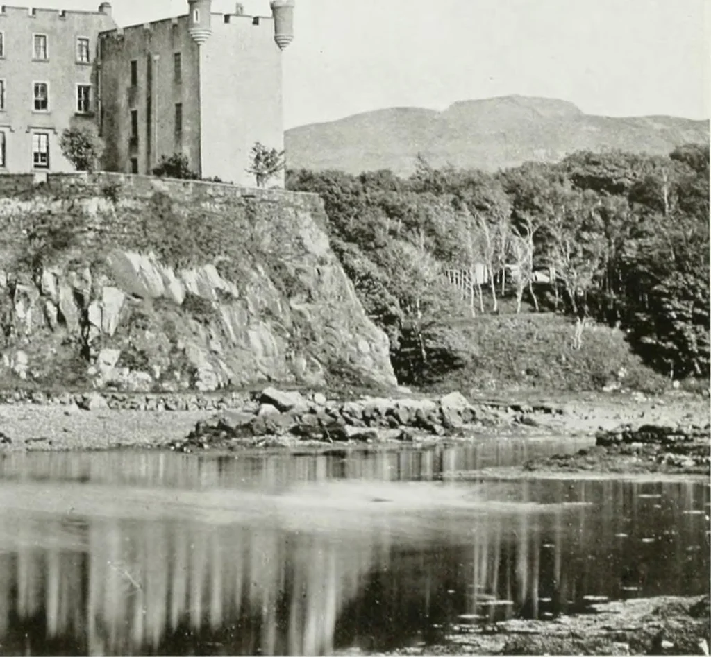 An illustration from The royal palaces, historic castles and stately homes of Great Britain;, 1913, leaf 70