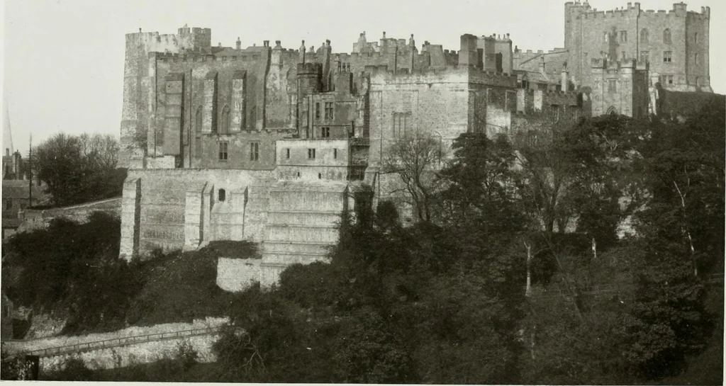An illustration from The royal palaces, historic castles and stately homes of Great Britain;, 1913, leaf 71