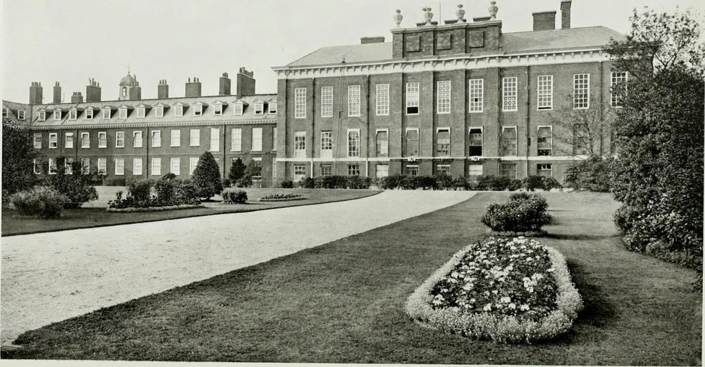 An illustration from The royal palaces, historic castles and stately homes of Great Britain;, 1913, leaf 89