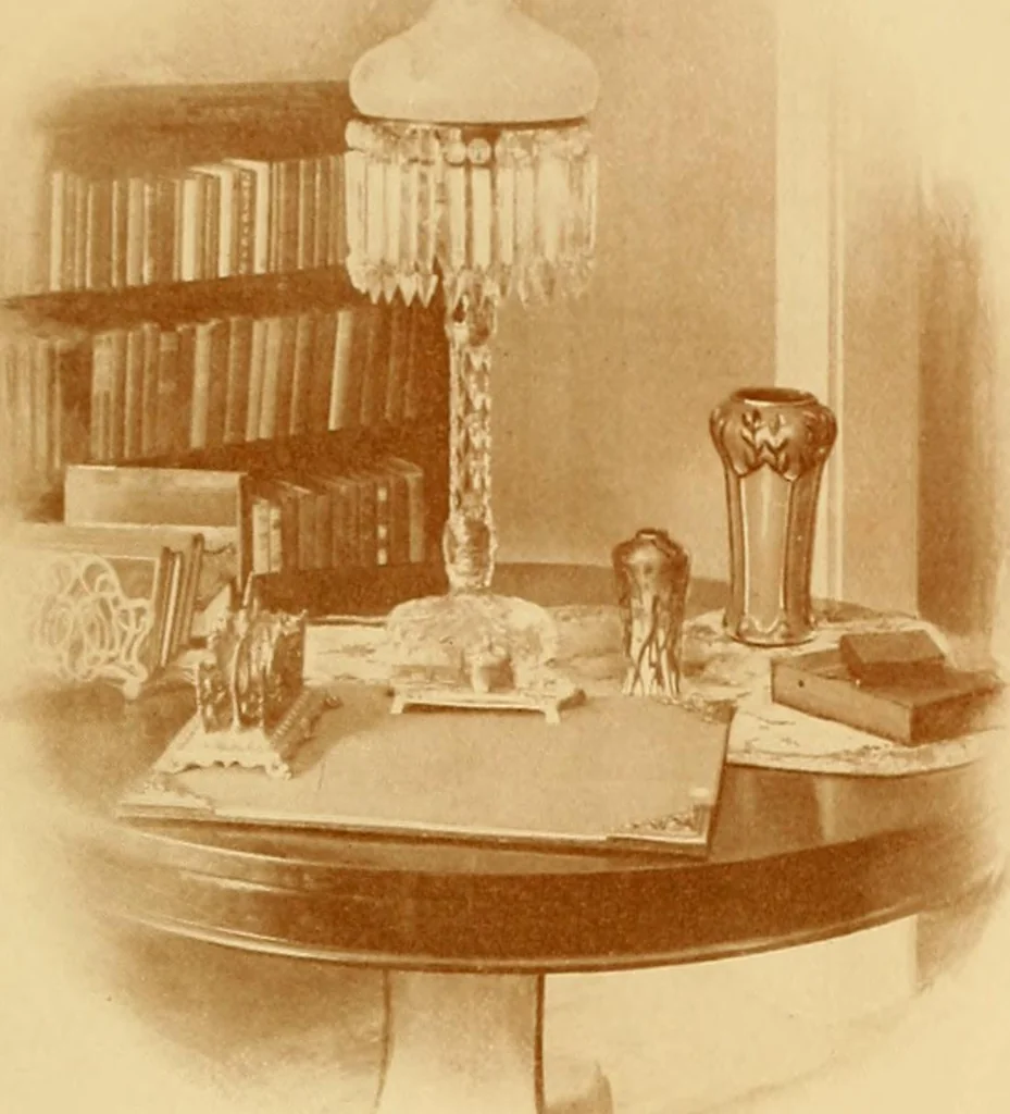 An illustration from Rozane ware., 1905, leaf 32