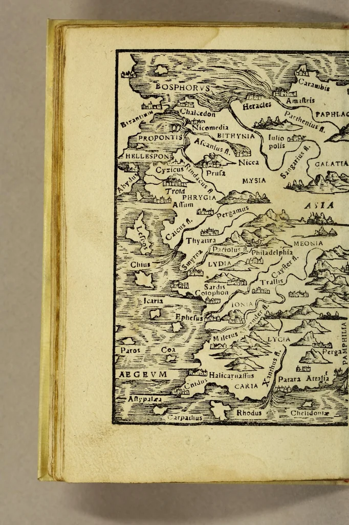 An illustration from Rudimentorum cosmographicorum Ioan. Honteri Coronensis libri III. cum tabellis geographicis elegantissimis. : De uariarum rerum nomenclaturis classes, liber I, 1548, leaf 90