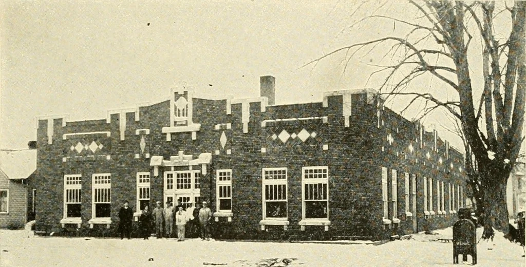 An illustration from Rural church life in the Middle West, as illustrated by Clay County, Iowa, and Jennings County, Indiana, with comparative data from studies of thirty-five middle western counties, 1922, leaf 36