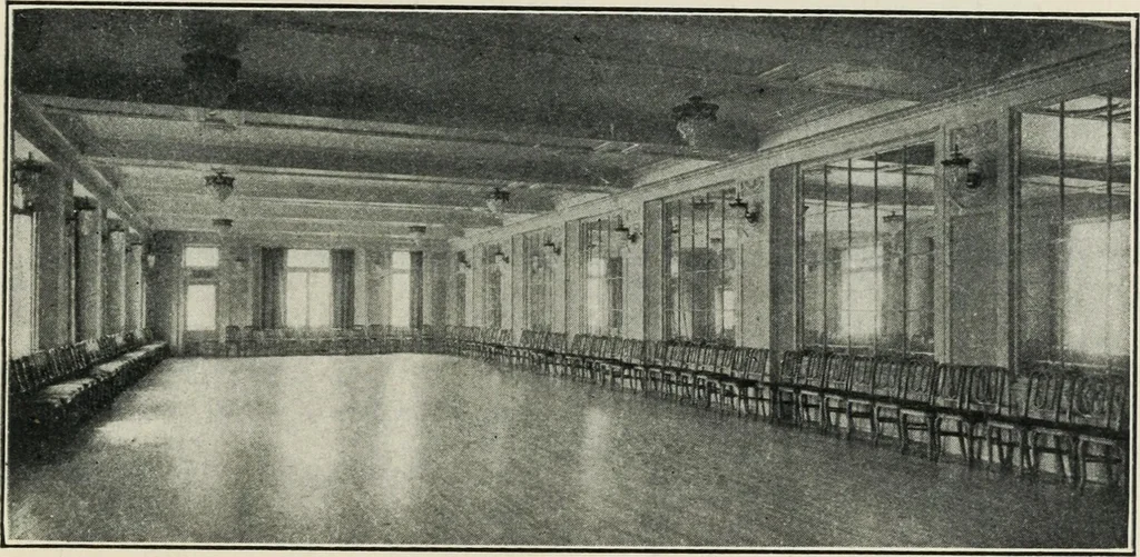 An illustration from Russian festivals and costumes for pageant and dance, 1921, leaf 178
