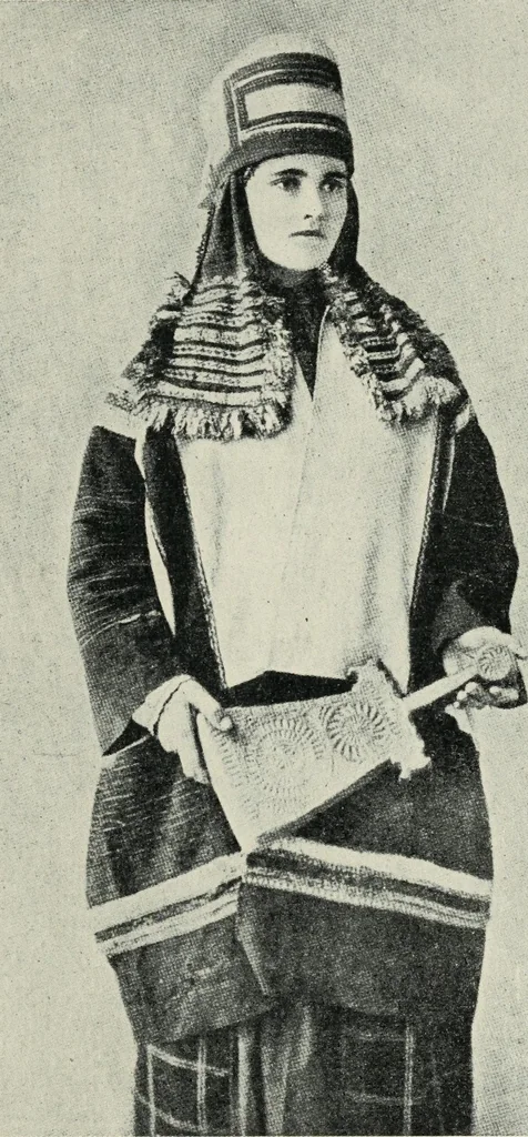 An illustration from Russian festivals and costumes for pageant and dance, 1921, leaf 70